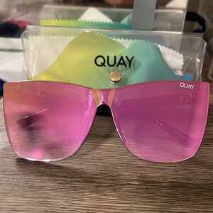 New Quay Australia Come thru cat eye sunglasses